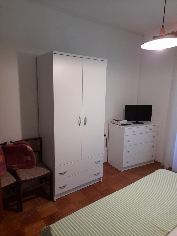 Apartments Fam Tomasic Baška Esterno foto